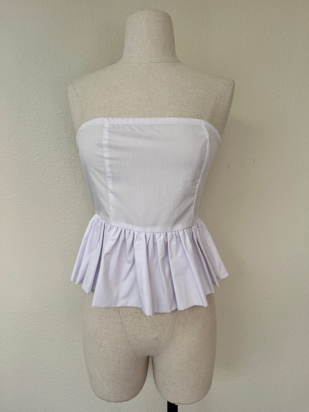 NWT PrettyLittleThing White Tube Top, size 4